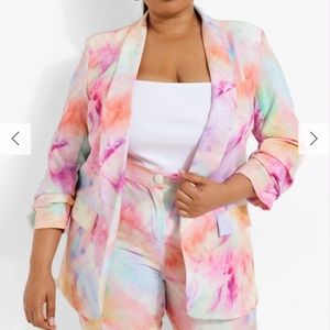 Plus tie dye ruched sleeve blazer